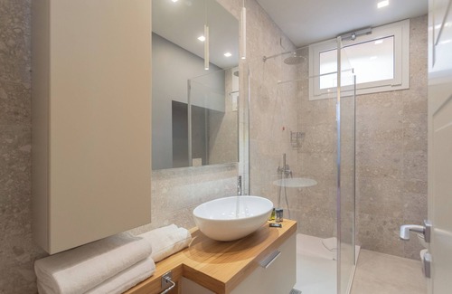 Torno Apartment | Explore Torno Design Apartment with Family-Friendly Amenities