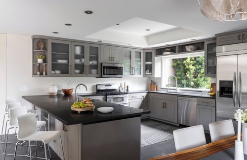 Austin House | Experience Toro Canyon: Pool, Hot Tub & Downtown Access
