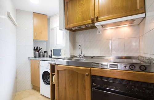 Benidorm Apartment | Relaxing TORPA 6º Apartment with Pool and Spa Amenities