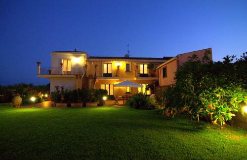Archi Resort | Experience Torre Archirafi Resort: Oceanfront & Pet Friendly