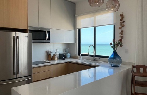 Chelem Apartment | Relax at Torre Chelem: Family-Friendly with Pool & Spa