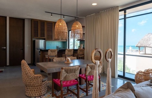 Chelem Apartment | Relax at Torre Chelem: Family-Friendly with Pool & Spa