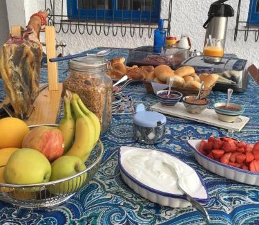 Campo Nubla Bed & Breakfast | Oceanfront Torre de la Campana - Rated 9.2 with Pool Access