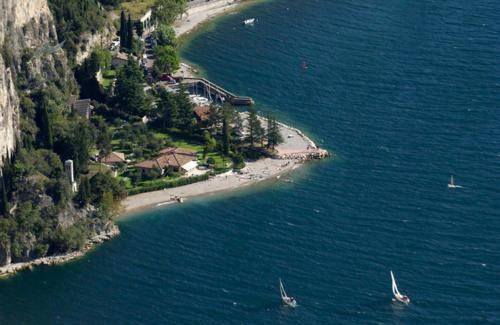 Tignale Bed & Breakfast | Serene Torre Degli Ulivi with Ocean Views & Top Ratings