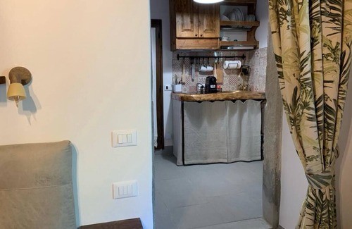 Palazzuolo sul Senio Apartment | Romantic Retreat at Torre del Vicario - Cozy Mini Apartment