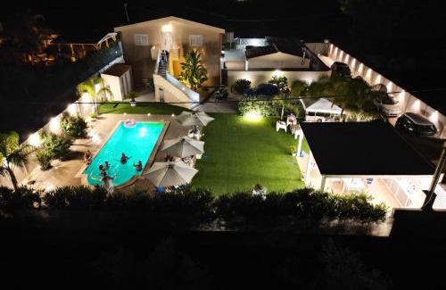 Porto Palo House | Experience Torre del Mare: Pet-Friendly Retreat with Pool