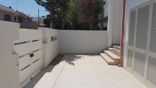 Torre dell'Orso House | Seaside Villa with Garden in Torre dell'Orso - Pet Friendly