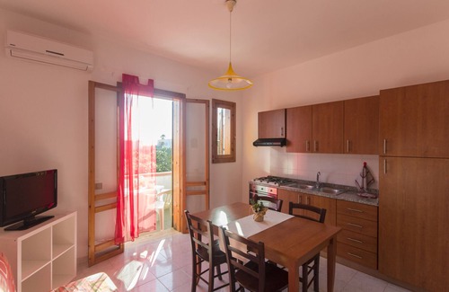 Torre dell'Orso Apartment | Oceanfront Escape at Torre dell'Orso with Spa & Ocean Views