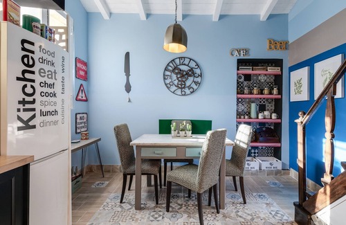 Trastevere Apartment | Guest Rated: 9.8 at Torre Design Apartment with Spa & Kitchen
