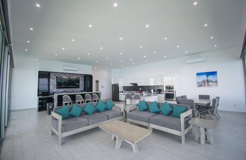 Mazatlan Condo | Oceanview Retreat: Torre eMe Penthouse with Pool & Spa