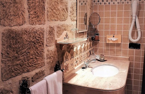 Banos de Rioja House | Experience Casa Rural Medieval Torre Fuerte S.XIII: 10/10 Stay