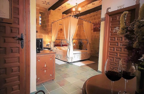 Banos de Rioja House | Experience Casa Rural Medieval Torre Fuerte S.XIII: 10/10 Stay