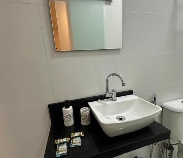 Jaguaquara Hotel | Family-Friendly Stay at Torre Hotel for Budget Travelers