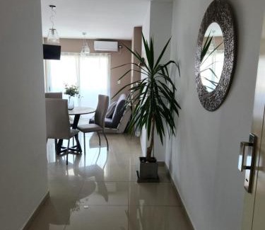 Rio Cuarto Apartment | Tranquil TORRE MAFALDA: Poolside Oceanfront Retreat
