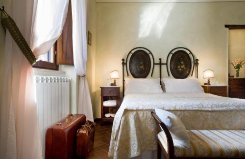 Narni House | Elegant Torre Palombara - Historic Stay with Ocean Views