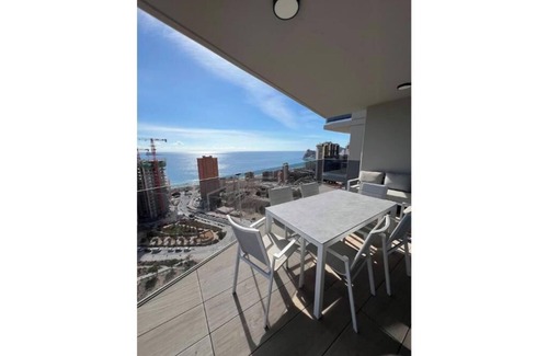 Cala Apartment | Torre Sakura Beautiful Sea View Apartment