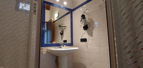 Rignano sull'Arno Bed & Breakfast | Discover Torrebianca Tuscany: Oceanfront Haven with Pool
