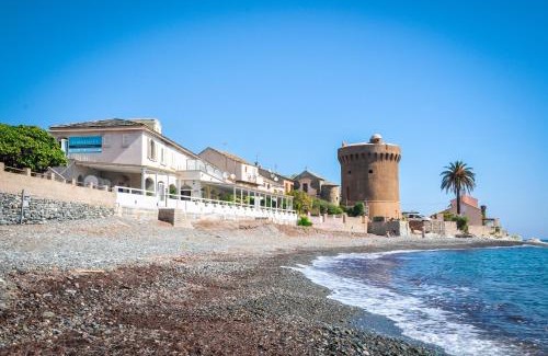 Figarella Hotel | Torremare: Oceanfront Escape with Pet-Friendly Amenities