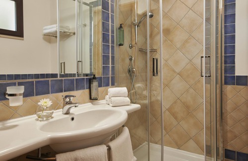 Ginosa Hotel | Relax at Torreserena Resort: 4-Star Ocean View Retreat