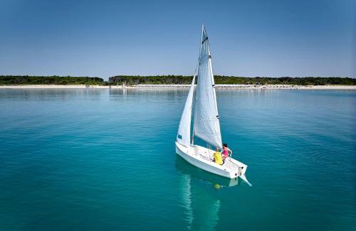 Ginosa Resort | Relax at Torreserena Resort: Oceanfront Bliss Awaits