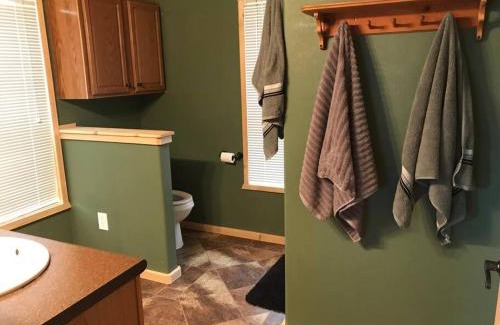 Duck Creek Village House | Torrey's Getaway Cabin