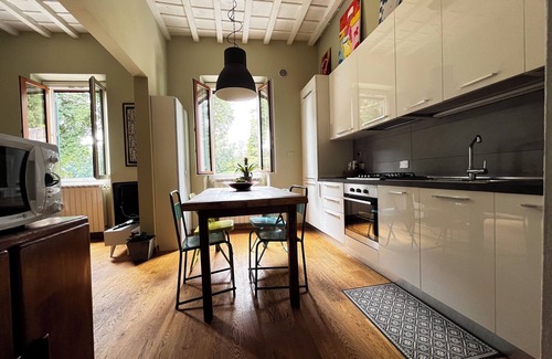 Santo Spirito Apartment | Garden View Haven: Torrigiani in San Frediano Awaits