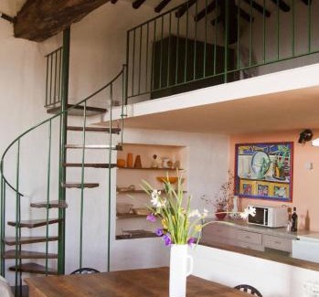 Panzano in Chianti Apartment | Cozy Torrione Apartment with Pet-Friendly Amenities