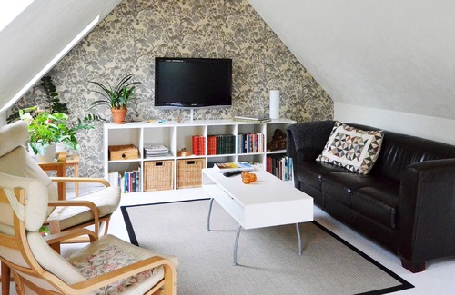 Simrishamn Bed & Breakfast | Exceptional Torsborgs Gård with Breakfast & Kitchen Amenities