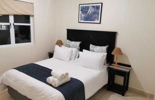 Port Edward Apartment | Serene Tortuga 22: Oceanfront Oasis with Spa & Pool
