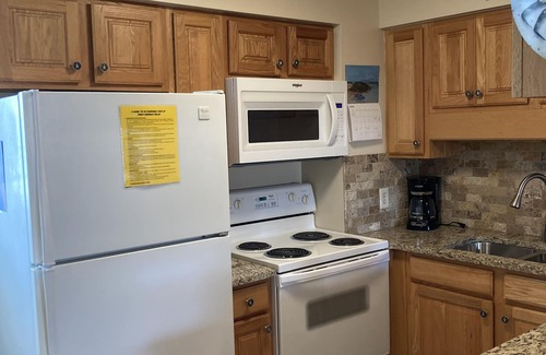 Emerald Isle Condo | Top-Rated Tortuga Oceanside Villa with Beachfront Views