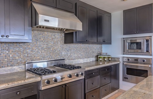 Zona Hotelera Condo | Experience TORTUGA: Ocean Front Villa with Spa & Pool