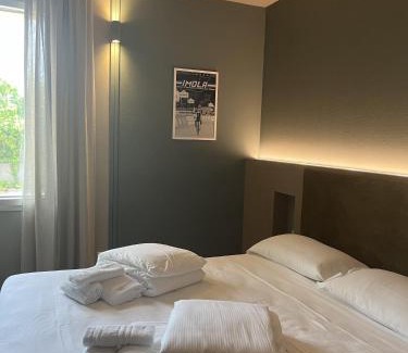 Imola House | Discover Tosa Welcome: Family & Pet Friendly Retreat