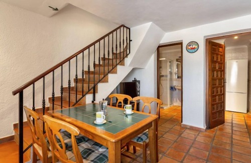El Tosalet House | Charming Toscacasita: Oceanfront Retreat with Private Pool