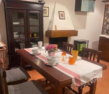 Figline e Incisa Valdarno Apartment | Toscana, La Terra Del Vino Sharon House per Degustare il Chianti!