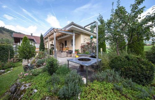 Tannheim Apartment | Discover Toskanahaus: Oceanfront Retreat with Pet-Friendly Perks