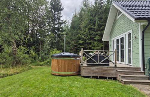 Tosthult House | Discover Tosthult Holiday: Family-Friendly Getaway with Hot Tub