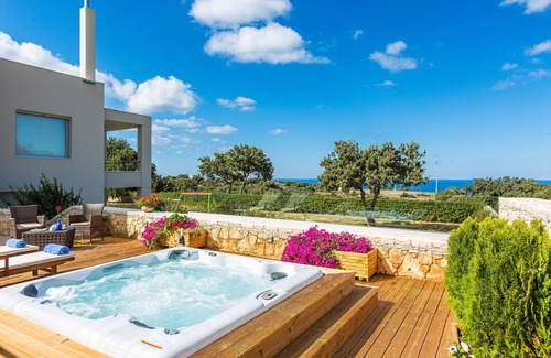 Atsipópoulon Villa | Private Escape with Pool, Hot Tub & Garden near Rethymno