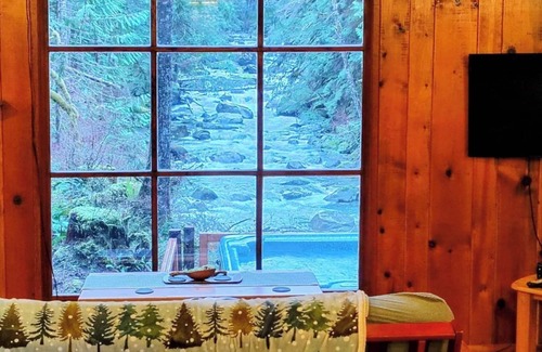 Baring Cabin | Secluded Mountain Cabin with Private Riverfront & Hot Tub