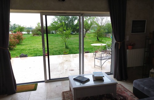 Velles House | Idyllic Independent House with Pool and Ocean View for 4