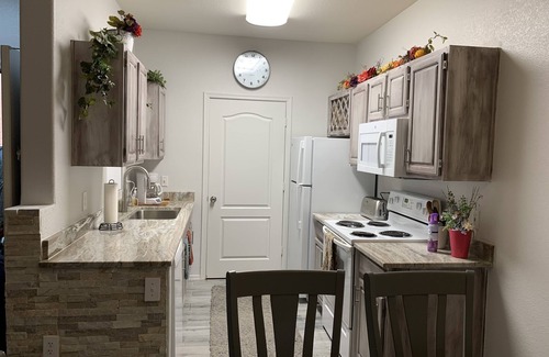Deer Valley House | Renovated Deer Valley Condo with Pool & Hot Tub Access