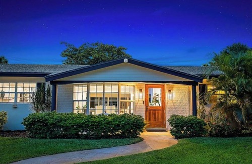 BallenIsles House | Recently Renovated Oasis with Pool and Spacious Backyard