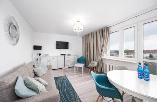 Brzezno Apartment | TOTU HOME Baltic Stay - Korzeniowskiego 28 Brzeźno