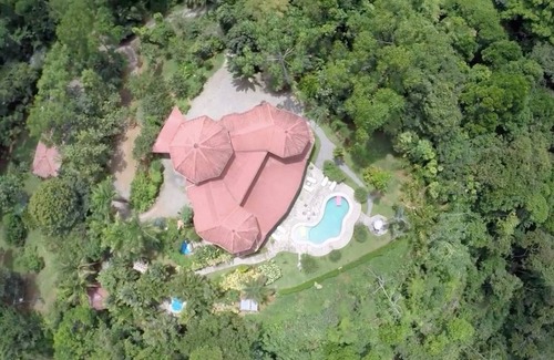 Baru Villa | Discover Toucans & Waterfalls at Our Jungle Villa Retreat