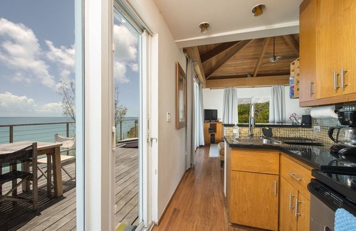 Savannah Sound Villa | Beachfront Touch of Class Villa with Pool & Ocean Views