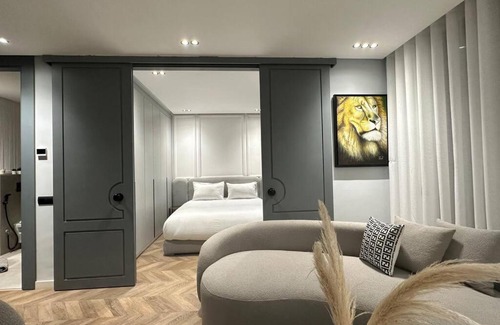 Casablanca Apartment | Elegant Retreat - A 4-Star Experience at AppartAli