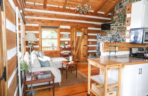 Meadows Of Dan Cabin | Discover Touche' Too Cabin: Privacy Awaits at Buffalo Mtn