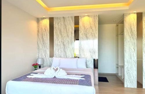 Ban Nok House | Relax at Touchwarin Kohyor Pool Villa with Family-Friendly Amenities