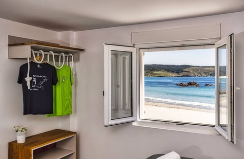 Frije Apartment | Oceanfront Tourist Accommodation with Beach Views in Nemiña