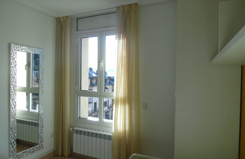 Ainsa Apartment | Cozy Tourist Apartment in Ainsa with Spa and Breakfast