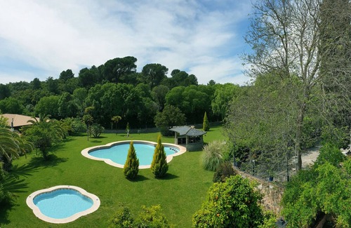 Cordoba Apartment | Idyllic Apartment Near Córdoba with Pool and Spa Retreat